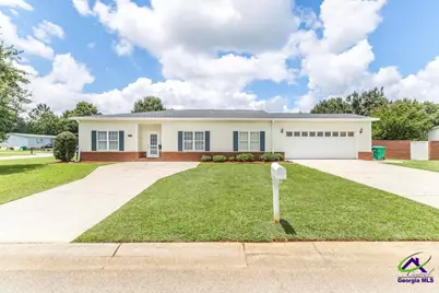 201 Bradford Drive, Byron, GA 31008 - Photo 1