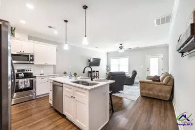 309 Charles Gray Boulevard, Perry, GA 31069 - Photo 9