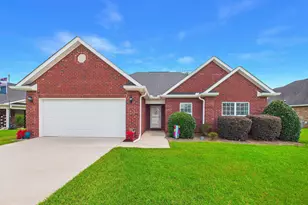 406 Stonebrook Cir, Byron, GA 31008 - Photo 1