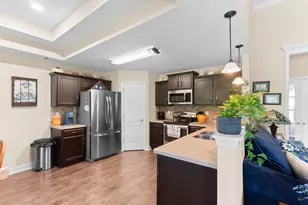 406 Stonebrook Cir, Byron, GA 31008 - Photo 11