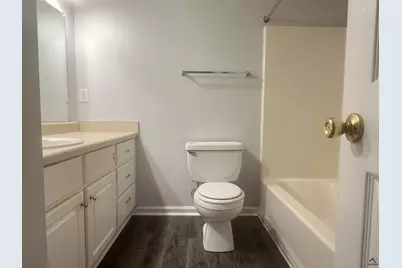 203 Bayside Drive, Warner Robins, GA 31088 - Photo 15