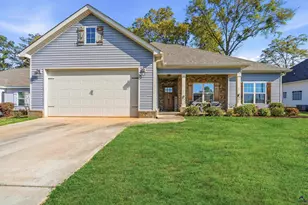 107 New Hope Dr, Perry, GA 31069 - Photo 1