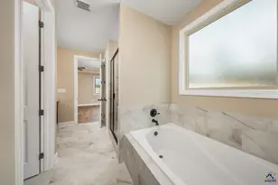 2 Pleasant Oaks Dr, Perry, GA 31069 - Photo 25