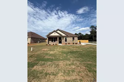 2 Pleasant Oaks Drive, Perry, GA 31069 - Photo 1