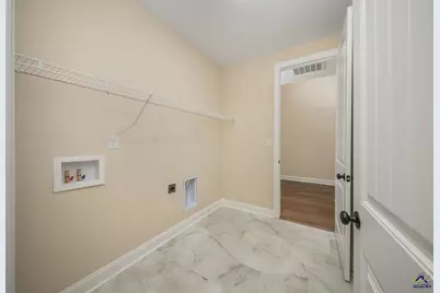 2 Pleasant Oaks Drive, Perry, GA 31069 - Photo 27