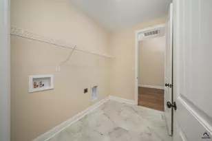 2 Pleasant Oaks Dr, Perry, GA 31069 - Photo 27