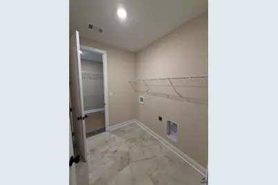 2 Pleasant Oaks Drive, Perry, GA 31069 - Photo 29