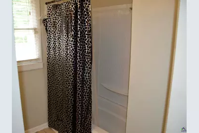 105 Woodland Court, Warner Robins, GA 31088 - Photo 23
