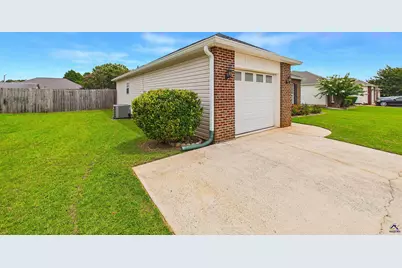 324 Tyson Glen Drive, Warner Robins, GA 31088 - Photo 3