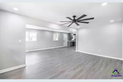 304 Sunset Drive, Warner Robins, GA 31088 - Photo 7