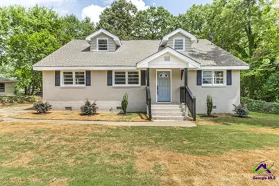 304 Sunset Drive, Warner Robins, GA 31088 - Photo 1