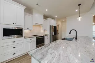 106 Woodwinds Ct, Kathleen, GA 31047 - Photo 3