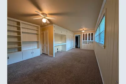 404 Oakview Square, Warner Robins, GA 31093 - Photo 15