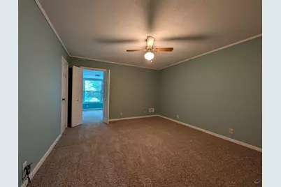 404 Oakview Square, Warner Robins, GA 31093 - Photo 17
