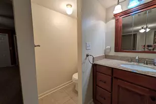 404 Oakview Square, Warner Robins, GA 31093 - Photo 23