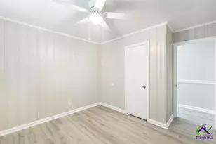 629 Hillcrest Ave, Perry, GA 31069 - Photo 13