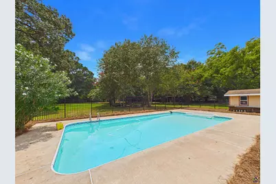 106 N Amanda Place, Warner Robins, GA 31088 - Photo 5