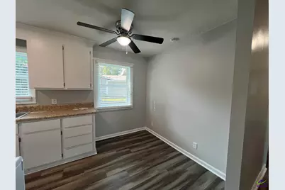 110 Trinity Drive, Warner Robins, GA 31088 - Photo 9