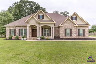 208 Buckhead Frst Dr, Warner Robins, GA 31088 - Photo 1