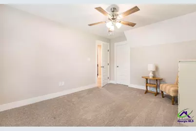 266 Lakeview Drive, Macon, GA 31211 - Photo 35