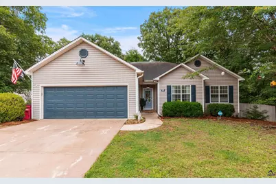422 Hickory Glen Glen, Centerville, GA 31028 - Photo 1
