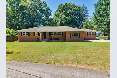625 Cooper Street, Perry, GA 31069 - Photo 1