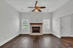 430 Nandina Ct, Warner Robins, GA 31088 - Photo 9