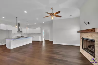 430 Nandina Court, Warner Robins, GA 31088 - Photo 5