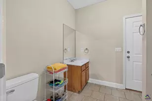 206 Briarmoor Dr, Warner Robins, GA 31088 - Photo 95