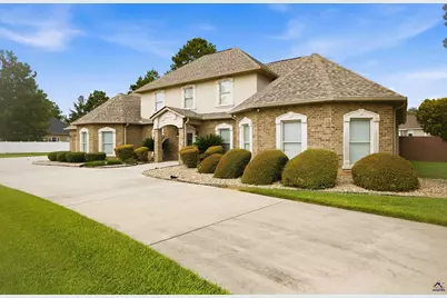 125 S J Drive, Macon, GA 31216 - Photo 3