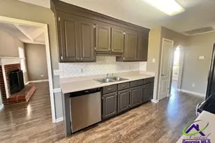 1109 Panola Cir, Warner Robins, GA 31088 - Photo 19