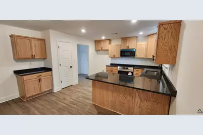 110 Eastlake Drive, Warner Robins, GA 31093 - Photo 21