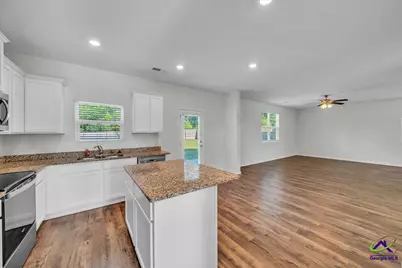 212 Harrow Drive, Perry, GA 31069 - Photo 15
