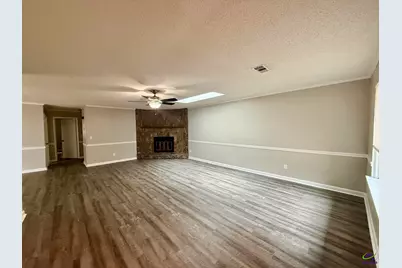 144 Pleasant Hill Court, Warner Robins, GA 31088 - Photo 3