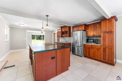 308 Clairmont Drive, Warner Robins, GA 31088 - Photo 9