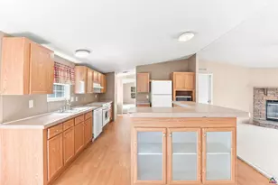 172 Edgewater Ct, Byron, GA 31008 - Photo 17