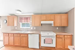 172 Edgewater Ct, Byron, GA 31008 - Photo 19