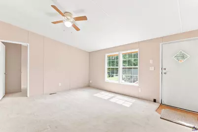 172 Edgewater Court, Byron, GA 31008 - Photo 9