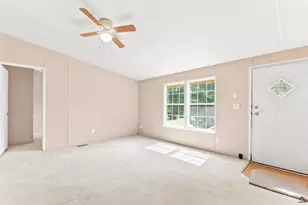 172 Edgewater Ct, Byron, GA 31008 - Photo 9