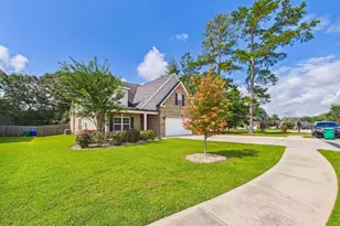 212 Oakley Ct, Bonaire, GA 31005 - Photo 3