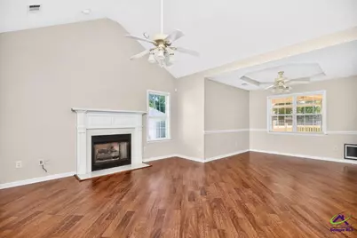 609 Sark Drive, Warner Robins, GA 31088 - Photo 7