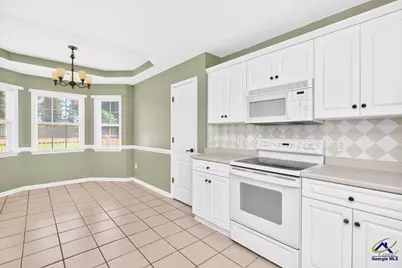 609 Sark Drive, Warner Robins, GA 31088 - Photo 21