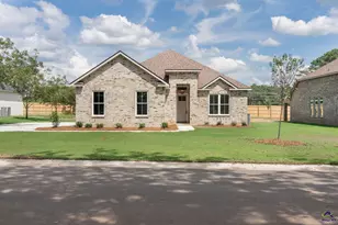 4 Pleasant Oaks Dr, Perry, GA 31069 - Photo 1
