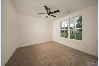 4 Pleasant Oaks Drive, Perry, GA 31069 - Photo 31