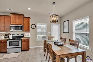 200 Amelia Dr, Byron, GA 31008 - Photo 17