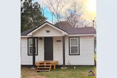 304 B Peachtree Street, Fort Valley, GA 31030 - Photo 1