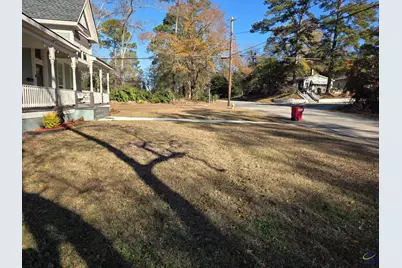 692 Center Street, Macon, GA 31217 - Photo 7
