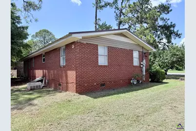 1010 E Church St, Fort Valley, GA 31030 - Photo 5