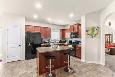 610 Regatta Drive, Byron, GA 31008 - Photo 17