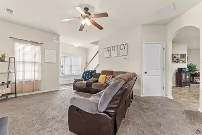 610 Regatta Drive, Byron, GA 31008 - Photo 9